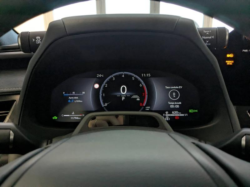 Photo 5 de l’annonce de LEXUS UX d’occasion à vendre à AUBIÈRE