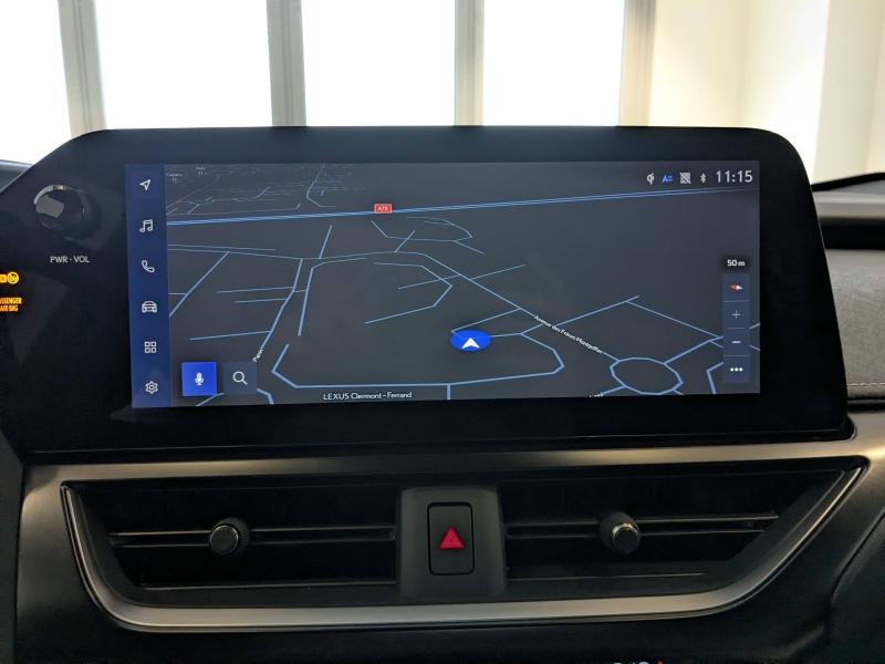 Photo 6 de l’annonce de LEXUS UX d’occasion à vendre à AUBIÈRE