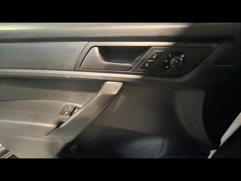 Photo 9 de l’annonce de VOLKSWAGEN Caddy Van VUL d’occasion à vendre à NÎMES