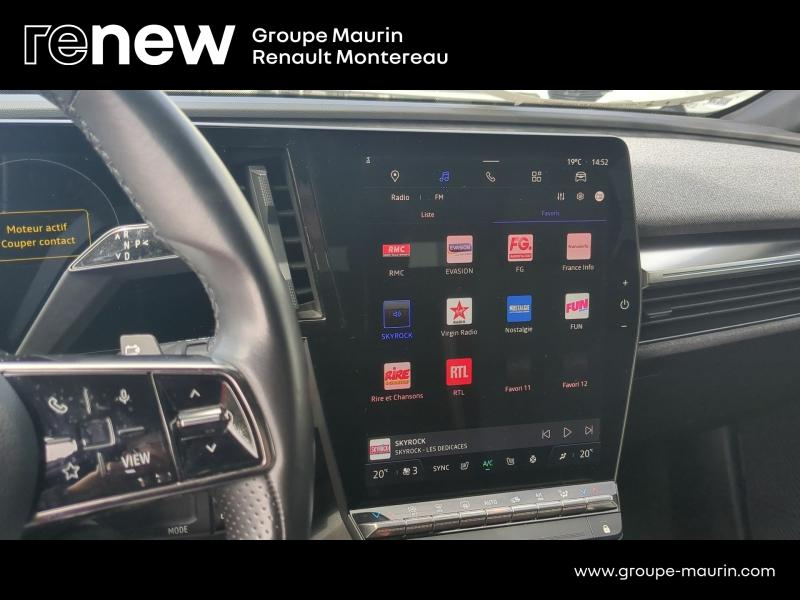 Photo 12 de l’annonce de RENAULT Megane d’occasion à vendre à VARENNES SUR SEINE