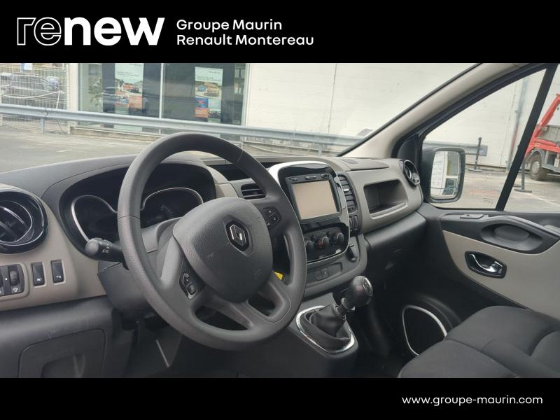 Photo 8 de l’annonce de RENAULT Trafic Fg VUL d’occasion à vendre à VARENNES SUR SEINE