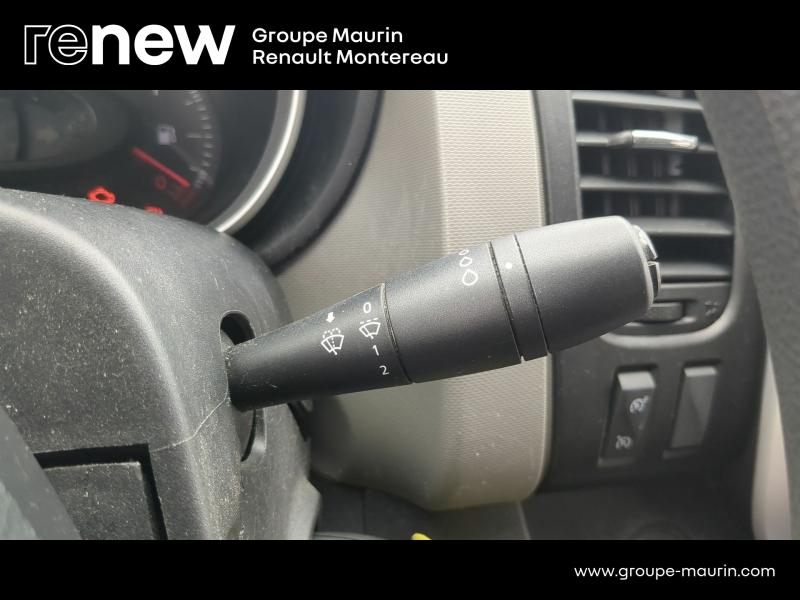 Photo 20 de l’annonce de RENAULT Trafic Fg VUL d’occasion à vendre à VARENNES SUR SEINE