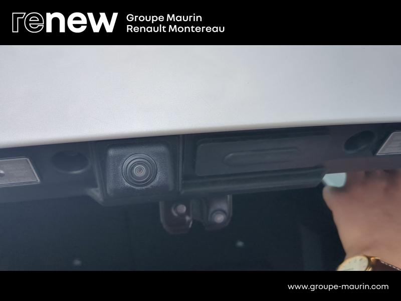 Photo 15 de l’annonce de RENAULT Arkana d’occasion à vendre à VARENNES SUR SEINE