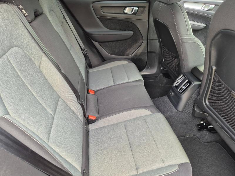 Photo 17 de l’annonce de VOLVO XC40 d’occasion à vendre à AVIGNON