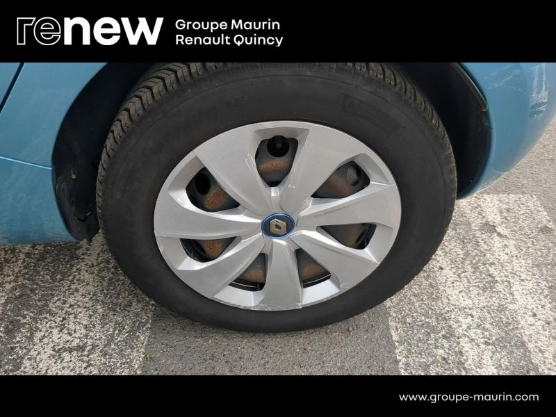 Photo 5 de l’annonce de RENAULT Zoe d’occasion à vendre à QUINCY-SOUS-SÉNART