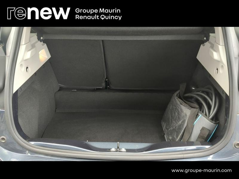 Photo 5 de l’annonce de RENAULT Zoe d’occasion à vendre à QUINCY-SOUS-SÉNART