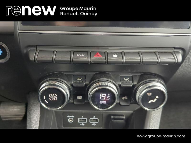 Photo 15 de l’annonce de RENAULT Zoe d’occasion à vendre à QUINCY-SOUS-SÉNART