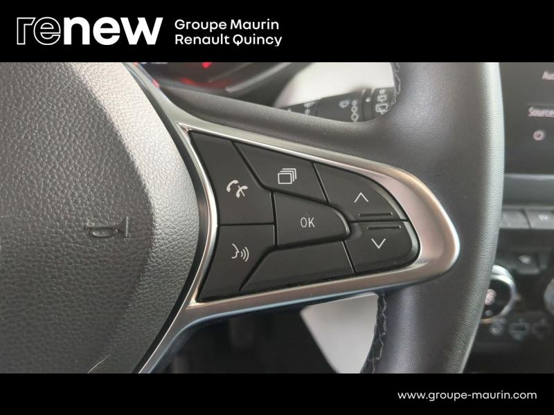 Photo 15 de l’annonce de RENAULT Clio d’occasion à vendre à QUINCY-SOUS-SÉNART