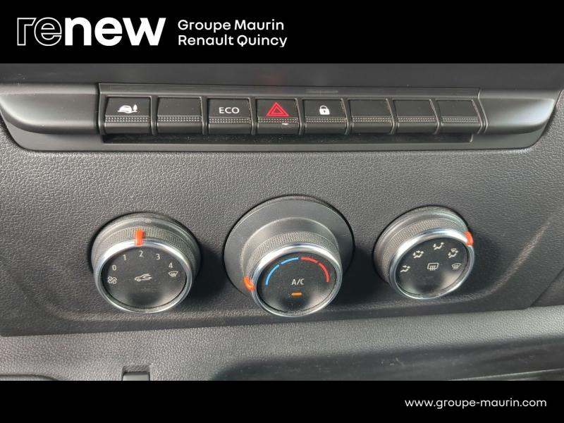 Photo 11 de l’annonce de RENAULT Master Fg VUL d’occasion à vendre à QUINCY-SOUS-SÉNART