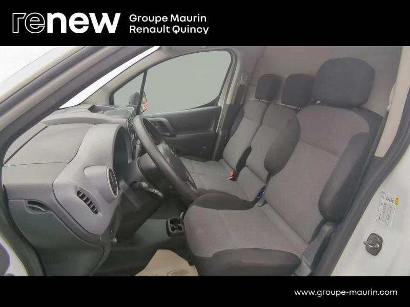 Photo 8 de l’annonce de PEUGEOT Partner d’occasion à vendre à QUINCY-SOUS-SÉNART