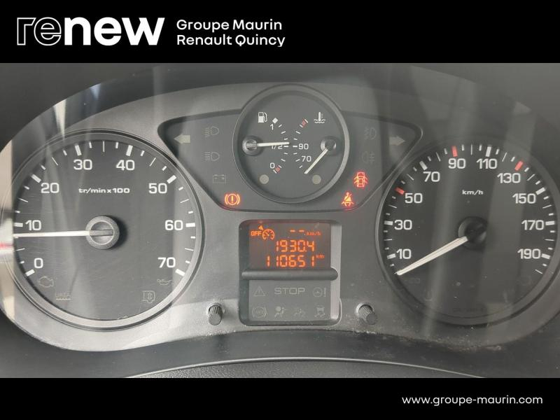 Photo 13 de l’annonce de PEUGEOT Partner d’occasion à vendre à QUINCY-SOUS-SÉNART