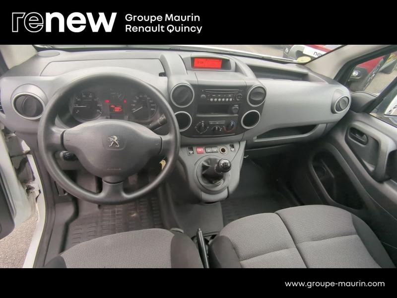 Photo 17 de l’annonce de PEUGEOT Partner d’occasion à vendre à QUINCY-SOUS-SÉNART