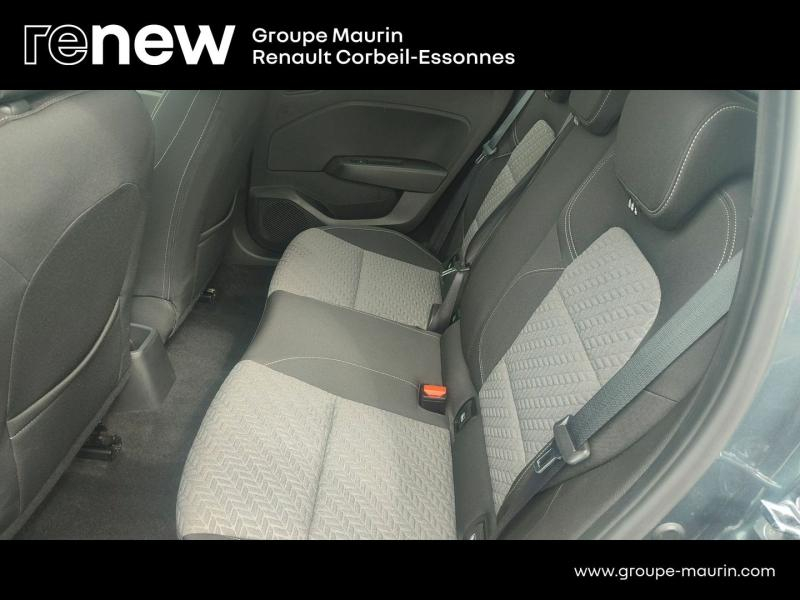Photo 13 de l’annonce de RENAULT Clio d’occasion à vendre à CORBEIL-ESSONNES