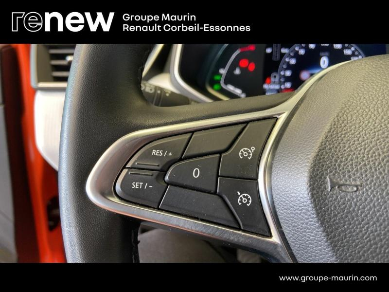 Photo 14 de l’annonce de RENAULT Clio d’occasion à vendre à CORBEIL-ESSONNES