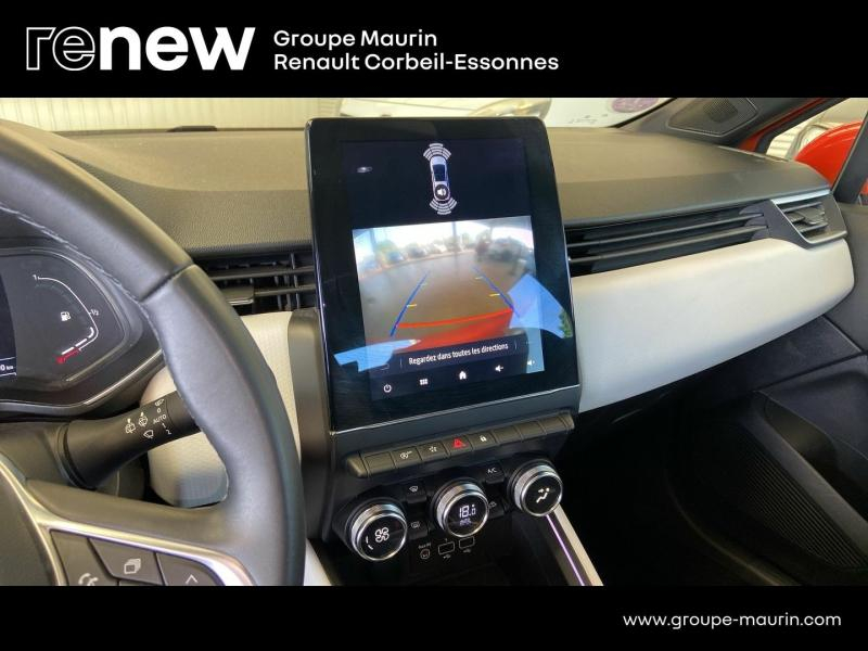 Photo 18 de l’annonce de RENAULT Clio d’occasion à vendre à CORBEIL-ESSONNES