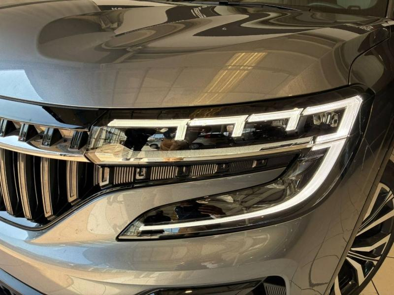 Photo 3 de l’annonce de RENAULT Espace d’occasion à vendre à CHENNEVIÈRES-SUR-MARNE