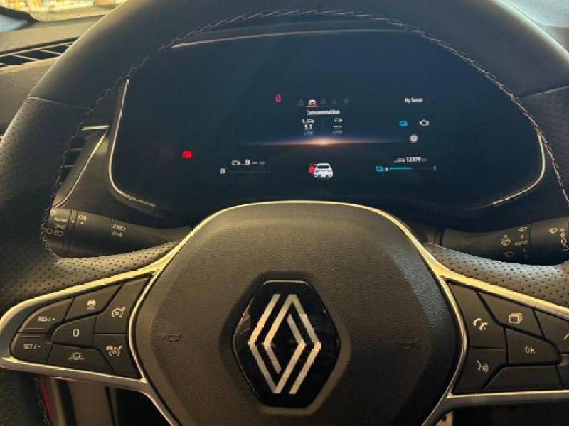 Photo 10 de l’annonce de RENAULT Arkana d’occasion à vendre à CHENNEVIÈRES-SUR-MARNE