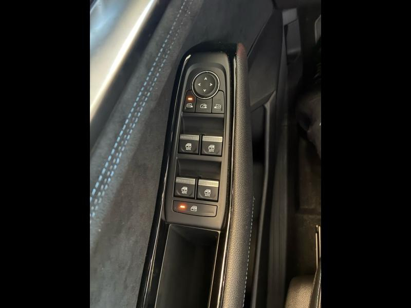 Photo 11 de l’annonce de RENAULT Espace d’occasion à vendre à CHENNEVIÈRES-SUR-MARNE