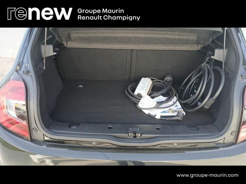 Photo 13 de l’annonce de RENAULT Twingo d’occasion à vendre à CHAMPIGNY-SUR-MARNE