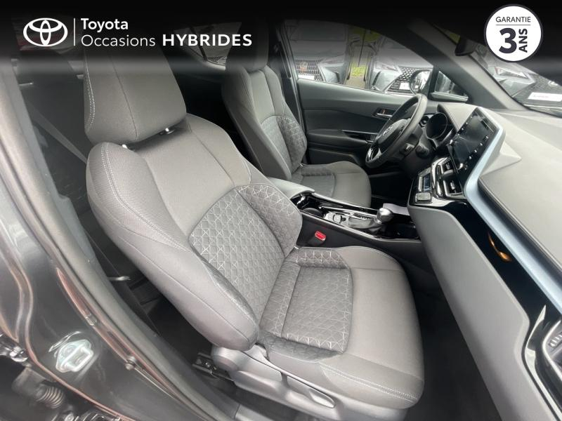 Photo 6 de l’annonce de TOYOTA C-HR d’occasion à vendre à AUBIÈRE
