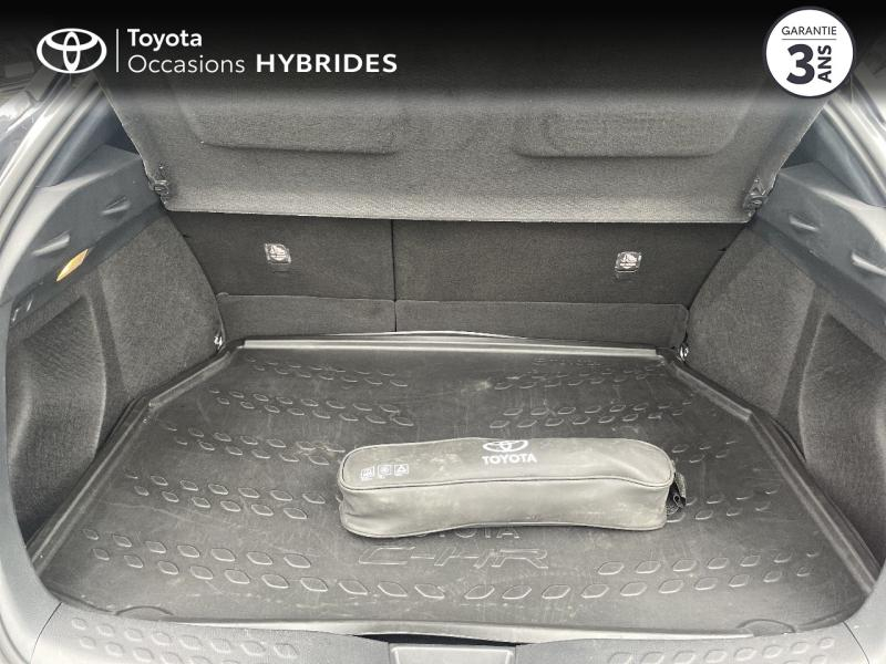 Photo 10 de l’annonce de TOYOTA C-HR d’occasion à vendre à AUBIÈRE