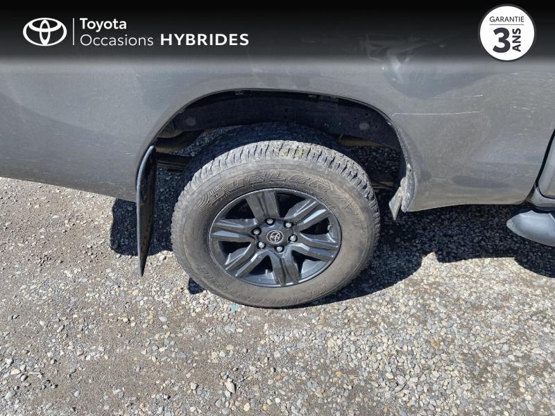 Photo 16 de l’annonce de TOYOTA Hilux VUL d’occasion à vendre à AUBIÈRE