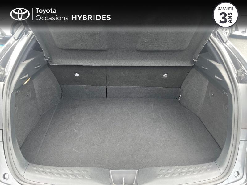 Photo 10 de l’annonce de TOYOTA C-HR d’occasion à vendre à AUBIÈRE