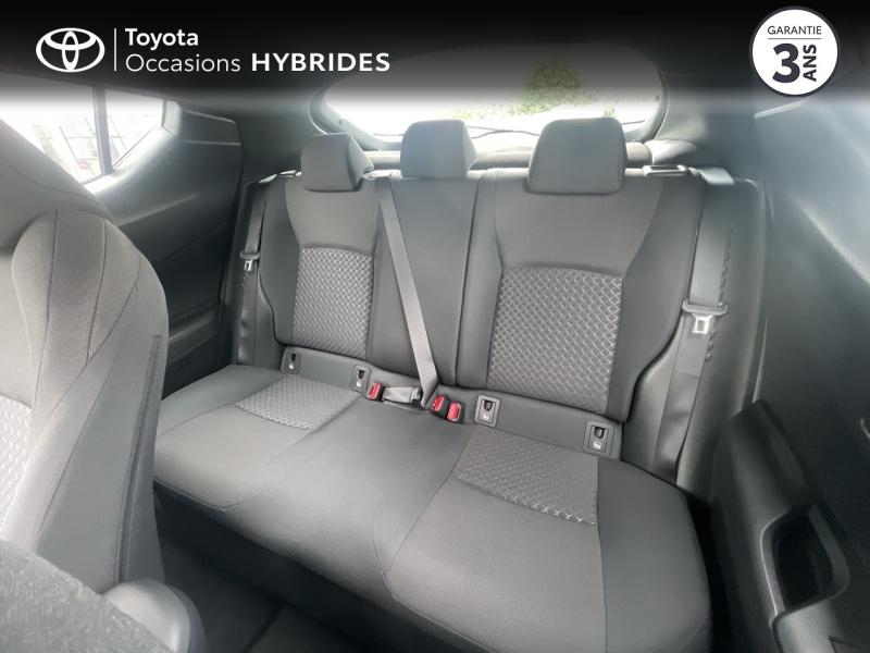 Photo 12 de l’annonce de TOYOTA C-HR d’occasion à vendre à AUBIÈRE