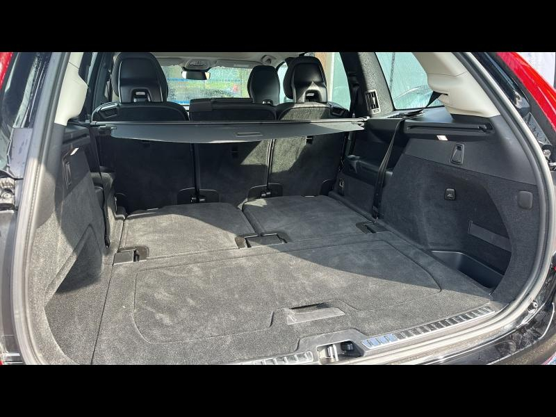 Photo 8 de l’annonce de VOLVO XC90 d’occasion à vendre à AIX-EN-PROVENCE