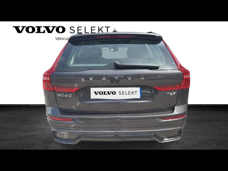 Photo 8 de l’annonce de VOLVO XC60 d’occasion à vendre à AIX-EN-PROVENCE