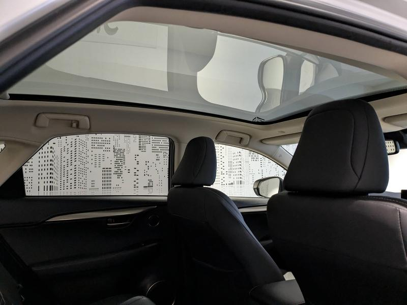 Photo 6 de l’annonce de LEXUS NX d’occasion à vendre à AUBIÈRE