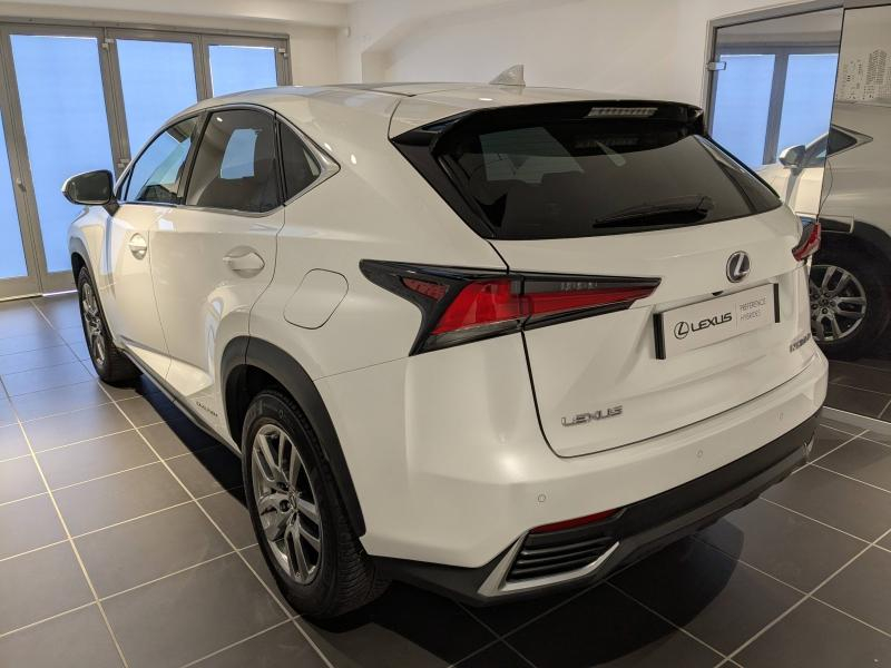 Photo 11 de l’annonce de LEXUS NX d’occasion à vendre à AUBIÈRE