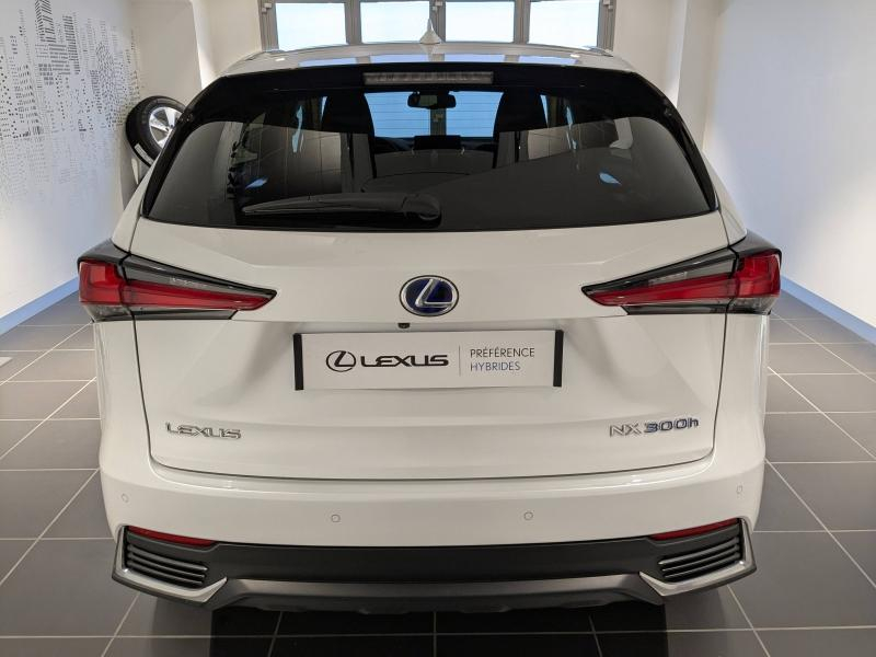 Photo 12 de l’annonce de LEXUS NX d’occasion à vendre à AUBIÈRE