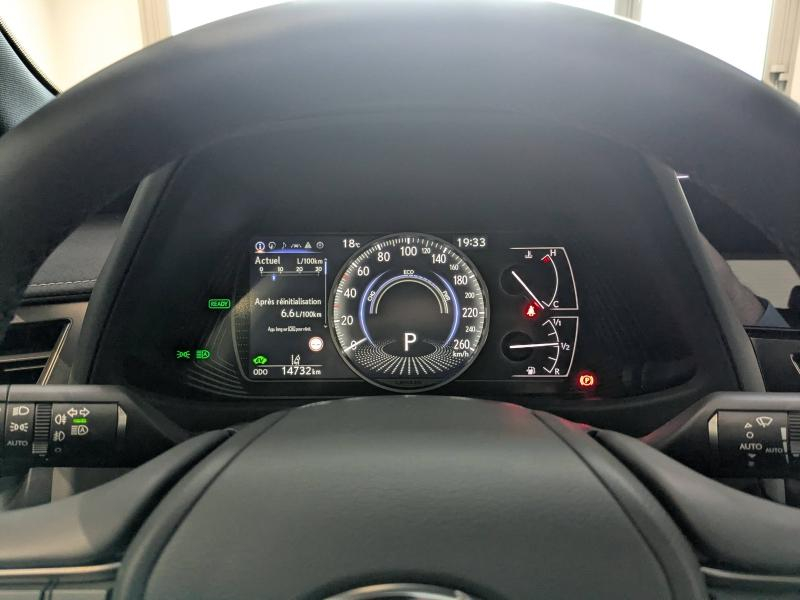 Photo 5 de l’annonce de LEXUS UX d’occasion à vendre à AUBIÈRE