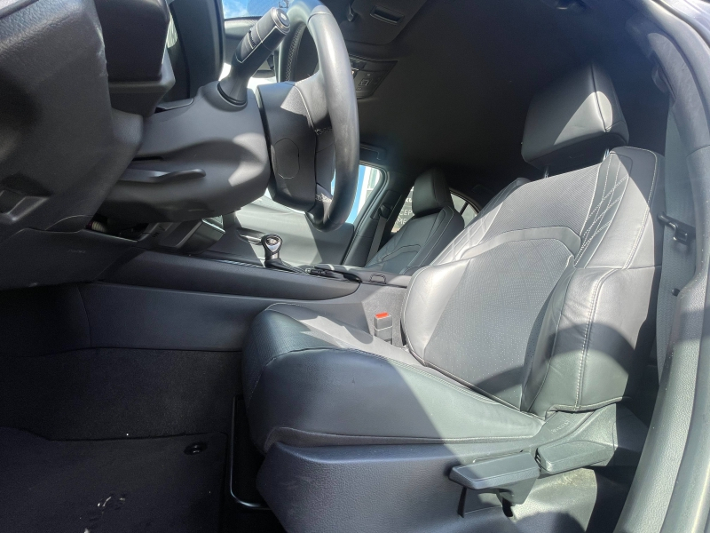 Photo 14 de l’annonce de LEXUS UX d’occasion à vendre à AUBIÈRE