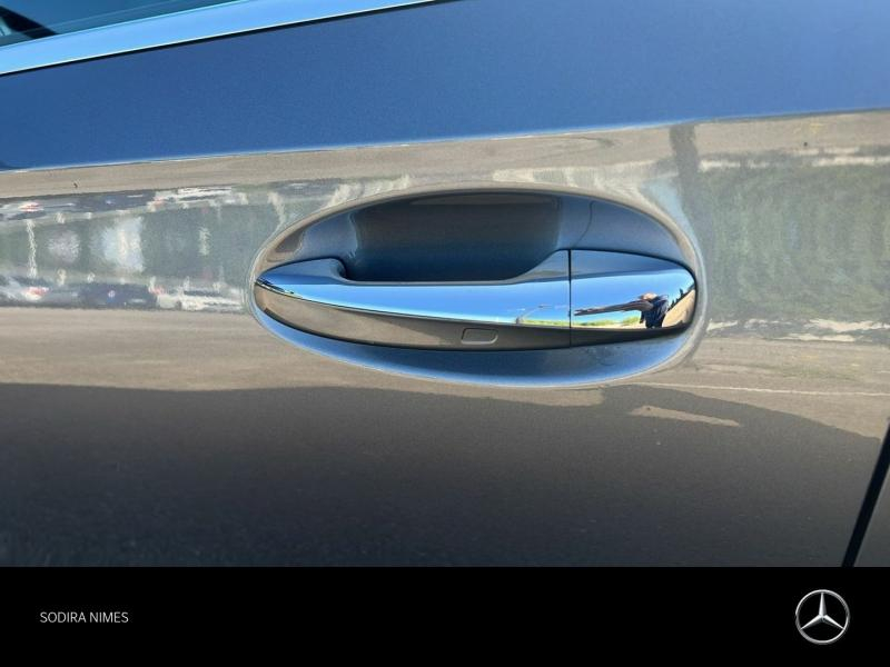Photo 12 de l’annonce de MERCEDES-BENZ Classe A d’occasion à vendre à NIMES