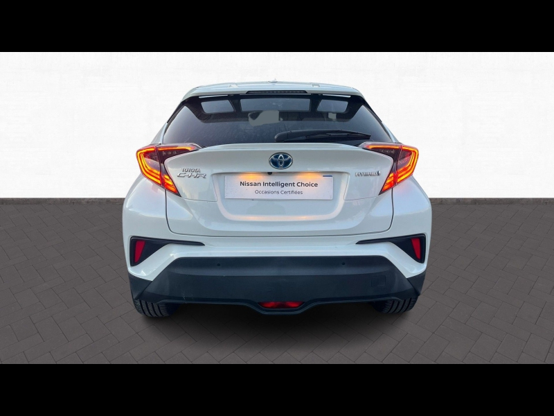 Photo 6 de l’annonce de TOYOTA C-HR d’occasion à vendre à BOLLÈNE