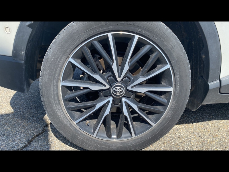 Photo 10 de l’annonce de TOYOTA C-HR d’occasion à vendre à BOLLÈNE