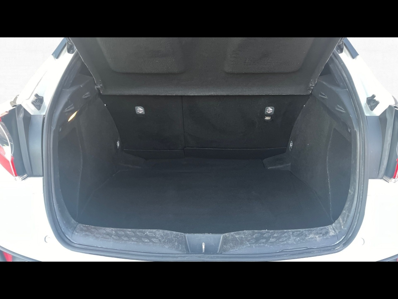 Photo 20 de l’annonce de TOYOTA C-HR d’occasion à vendre à BOLLÈNE