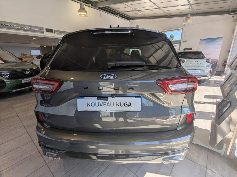 Photo 7 de l’annonce de FORD Kuga d’occasion à vendre à DRAGUIGNAN