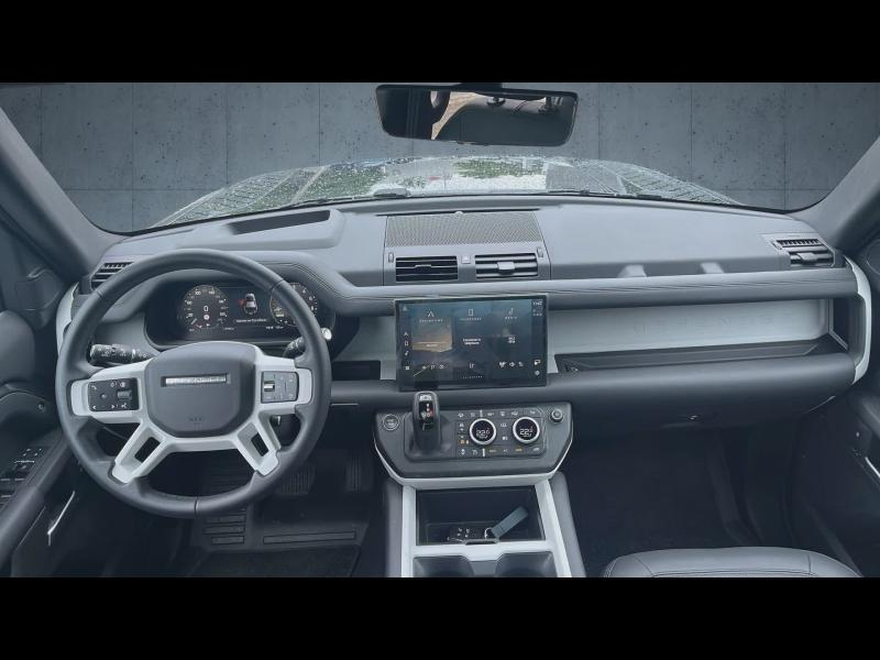Photo 18 de l’annonce de LAND-ROVER Defender d’occasion à vendre à Marseille