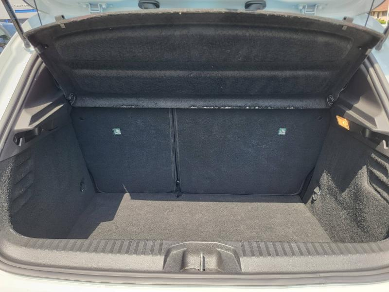 Photo 8 de l’annonce de RENAULT Clio d’occasion à vendre à ANNECY