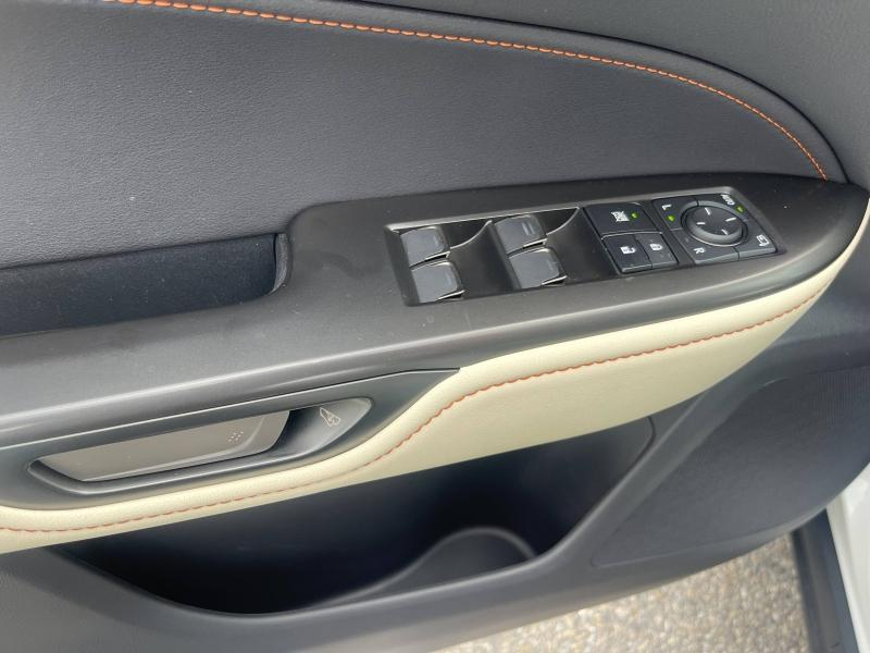 Photo 14 de l’annonce de LEXUS NX d’occasion à vendre à MONTFAVET