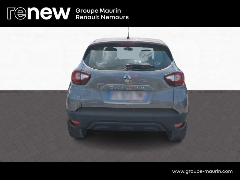 Photo 4 de l’annonce de RENAULT Captur d’occasion à vendre à SAINT PIERRE LES NEMOURS