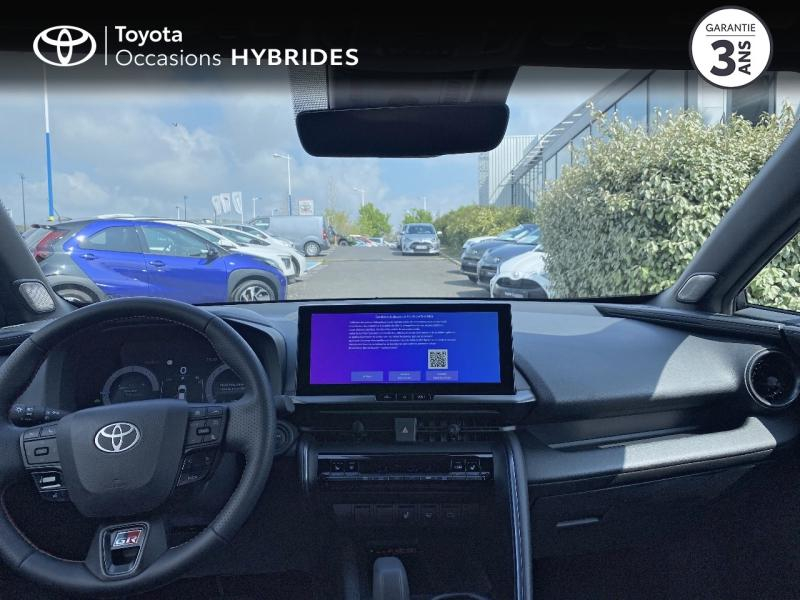 Photo 8 de l’annonce de TOYOTA C-HR d’occasion à vendre à CHARMEIL