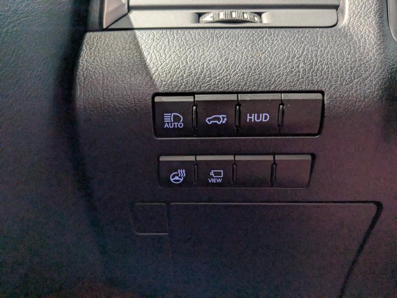 Photo 10 de l’annonce de LEXUS RX d’occasion à vendre à AUBIÈRE