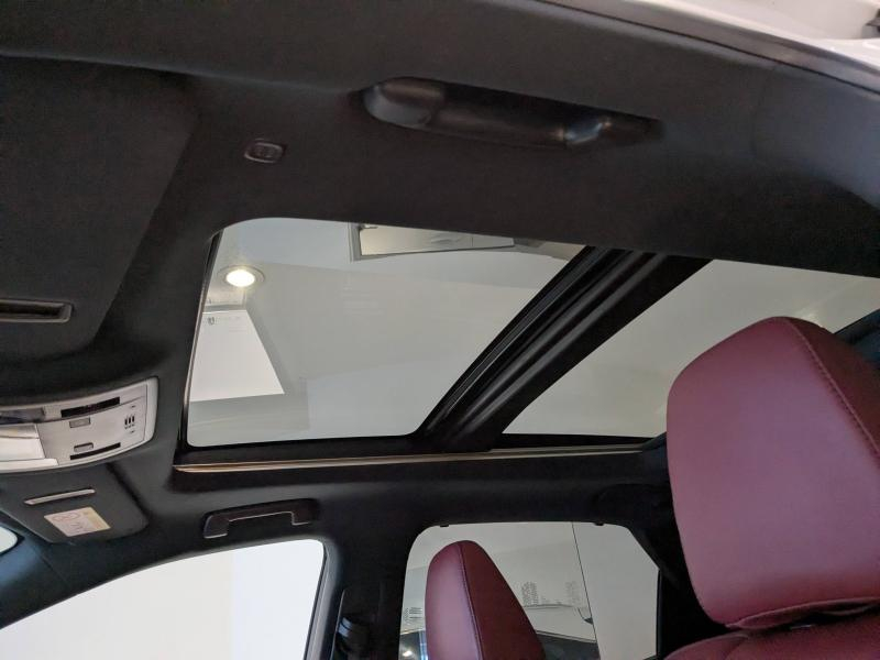 Photo 14 de l’annonce de LEXUS RX d’occasion à vendre à AUBIÈRE