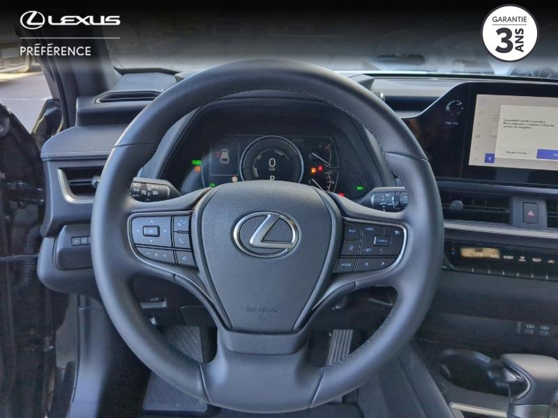 Photo 9 de l’annonce de LEXUS UX d’occasion à vendre à LATTES