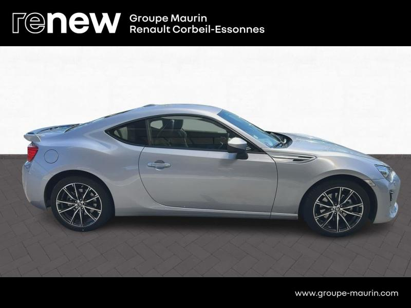 Photo 4 de l’annonce de TOYOTA GT86 d’occasion à vendre à CORBEIL-ESSONNES
