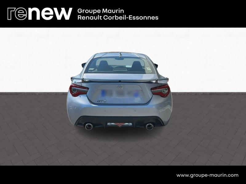 Photo 6 de l’annonce de TOYOTA GT86 d’occasion à vendre à CORBEIL-ESSONNES
